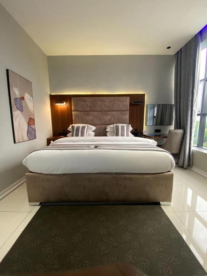 Gravity Hotels By Ace Owerri Exteriör bild
